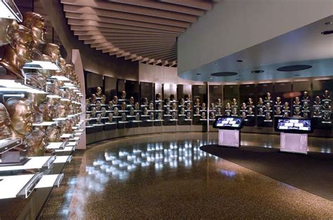 nfl hall of fame gear